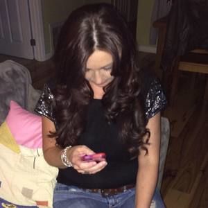 Meet your Posher, Iza